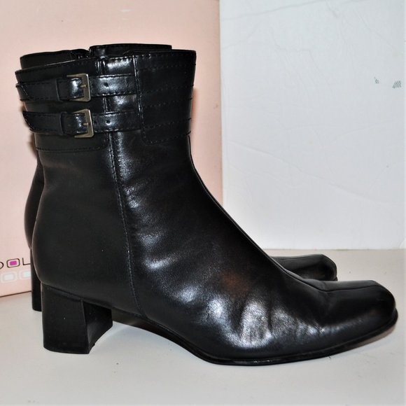 Bandolino Bostela Black Leather Ankle Boot Sz 8 - Picture 3 of 8